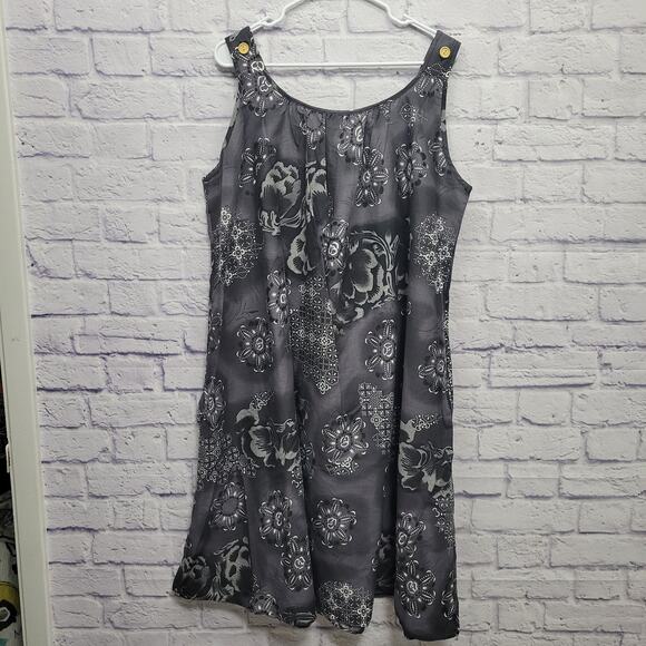 NWOT Anthony Richards Patio House Dress Size XL Sleeveless Button Straps Muumuu - Picture 7 of 10